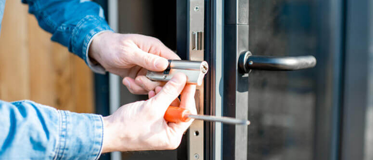 Commercial Locksmith Santa Ana